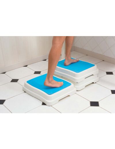 Marche pied baignoire modulable